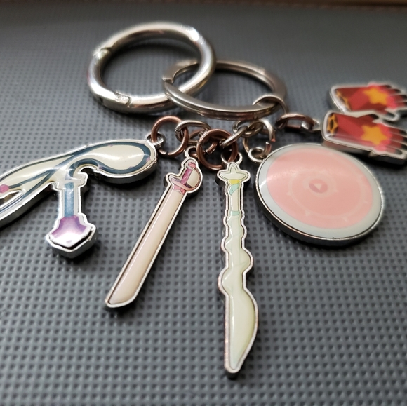 Hot Topic Accessories - Steven Universe Weapons Charm Keychain